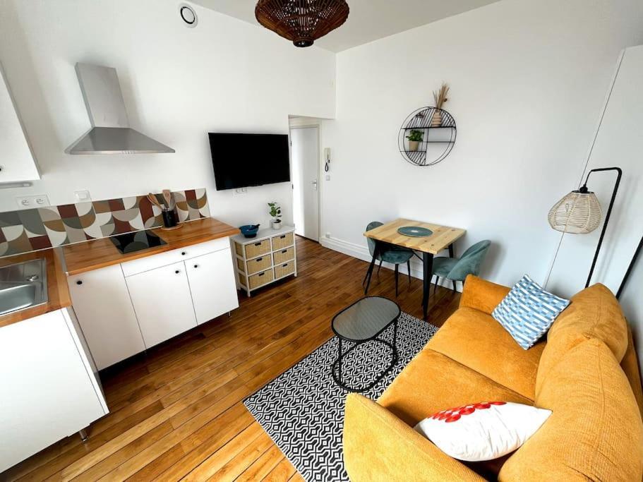 Ferienwohnung Le Diptik - T2 Hyper Centre - Proche Gare - Fibre - Netflix Châteauroux Exterior foto
